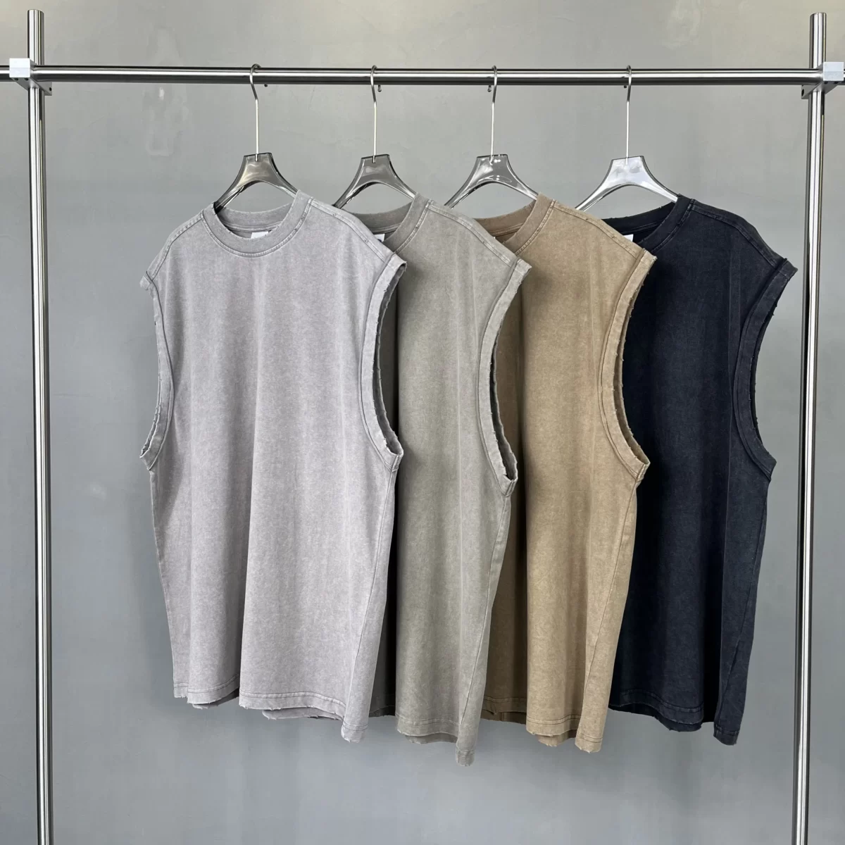 Майка Bitten Edge Tank Top — изображение 2