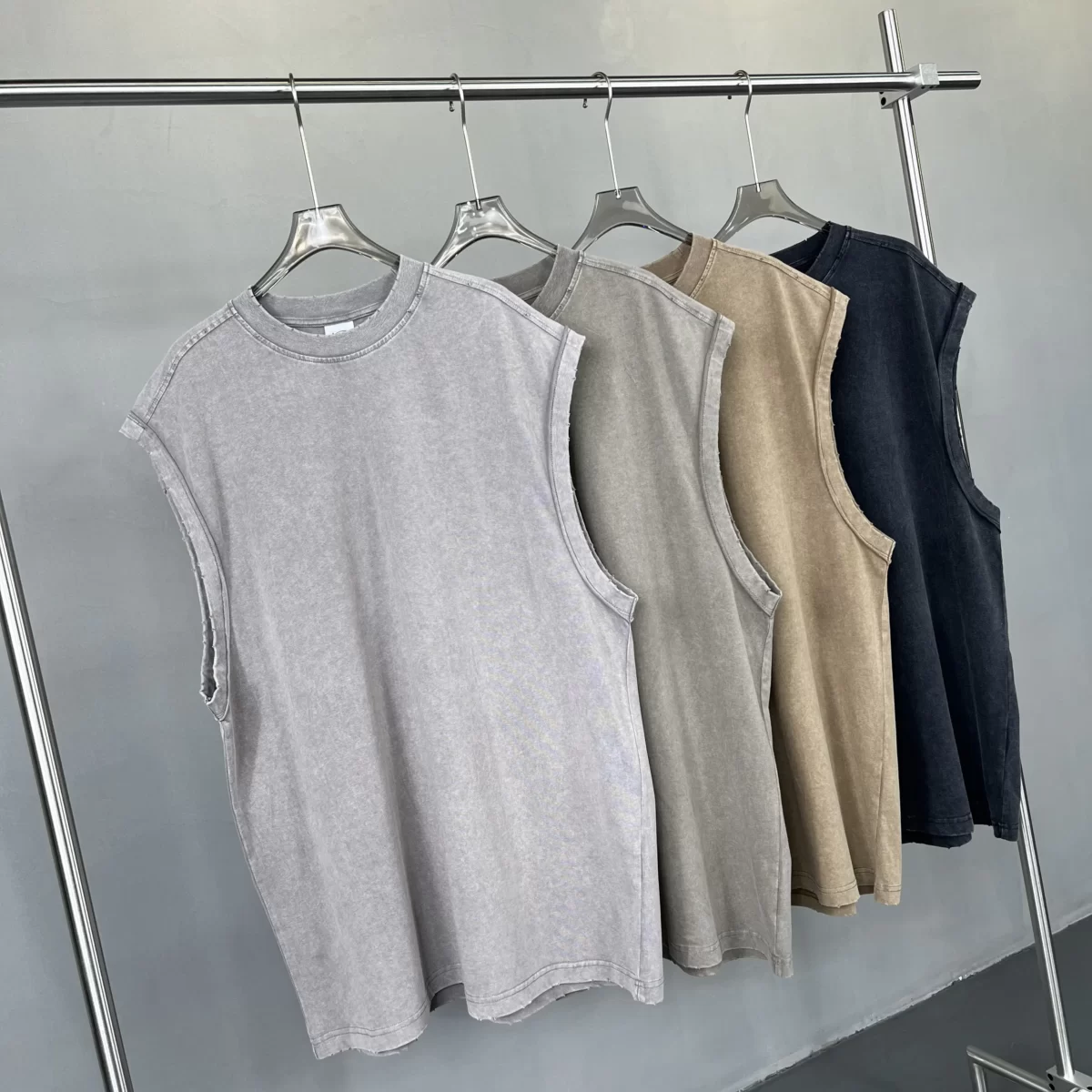 Майка Bitten Edge Tank Top — изображение 3