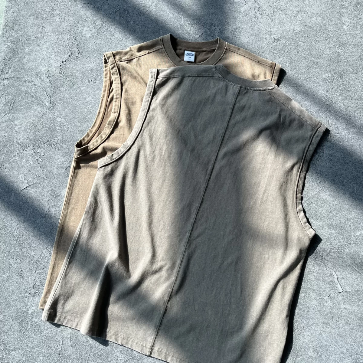 Майка Bitten Edge Tank Top — изображение 5