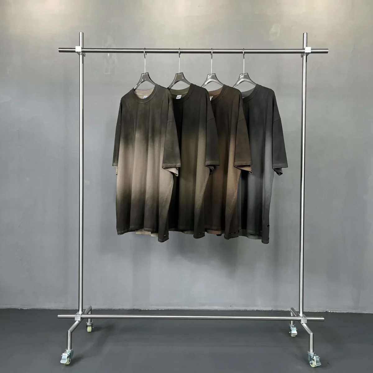Футболка Ripped Spray T-Shirt — изображение 2